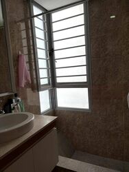 The Lakeshore (D22), Condominium #460724301